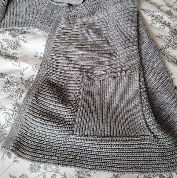 Calvin Klein gray like new open long sweater vest - Picture 2 of 5